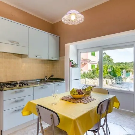 House Katerina Сasa de vacaciones Raša